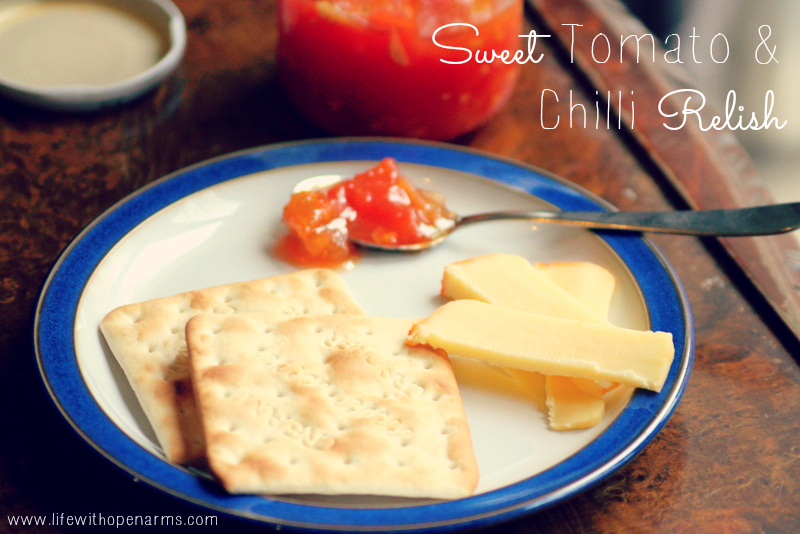 Sweet Tomato & Chilli Relish