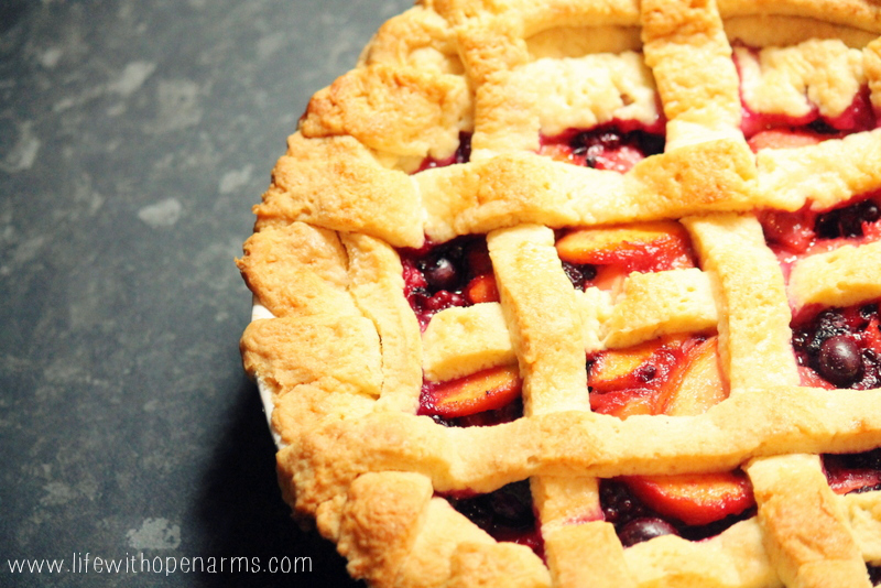 Peach & Blackberry Pie